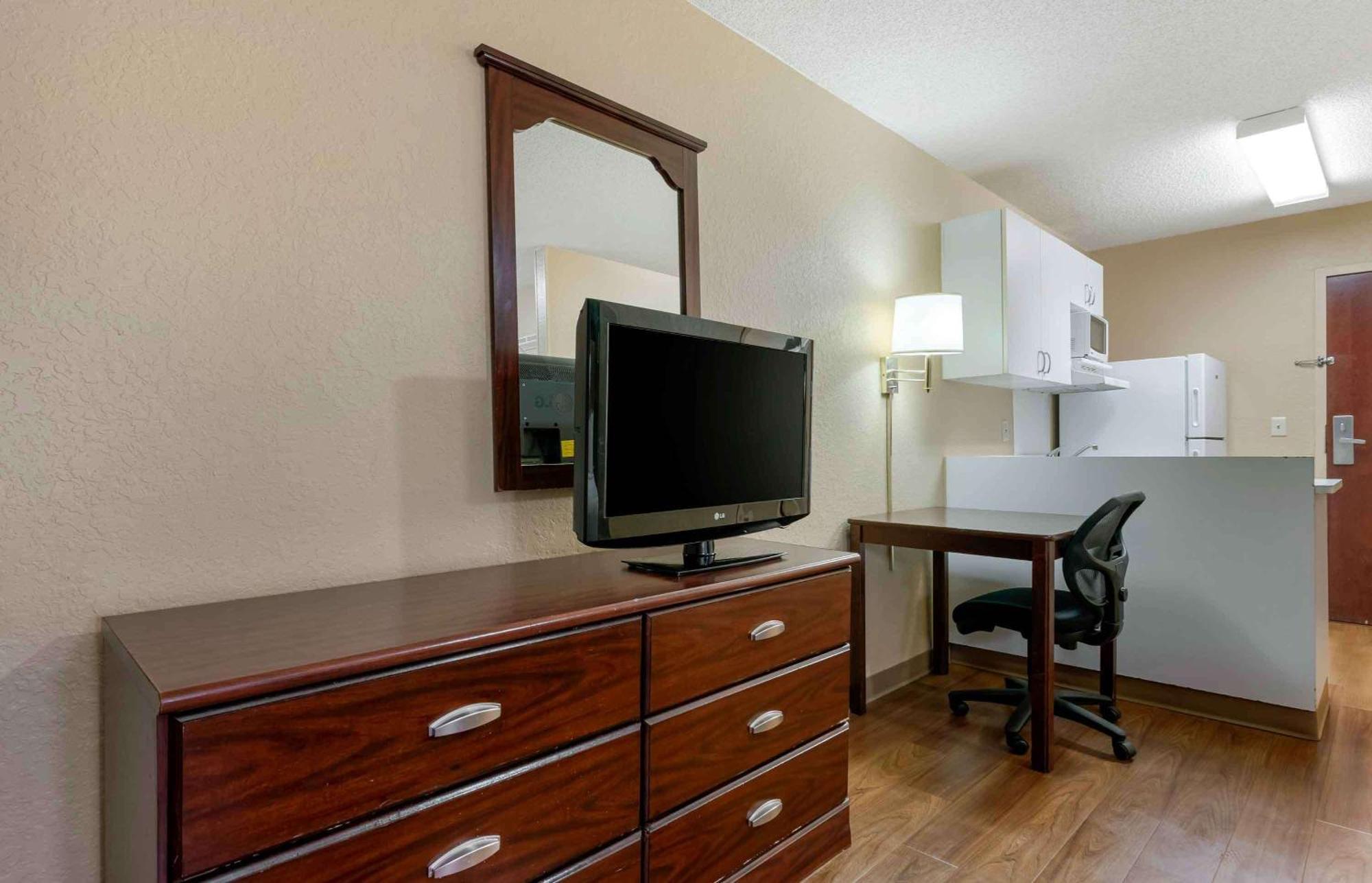 Extended Stay America Select Suites - Jacksonville - Lenoir Avenue East Dış mekan fotoğraf