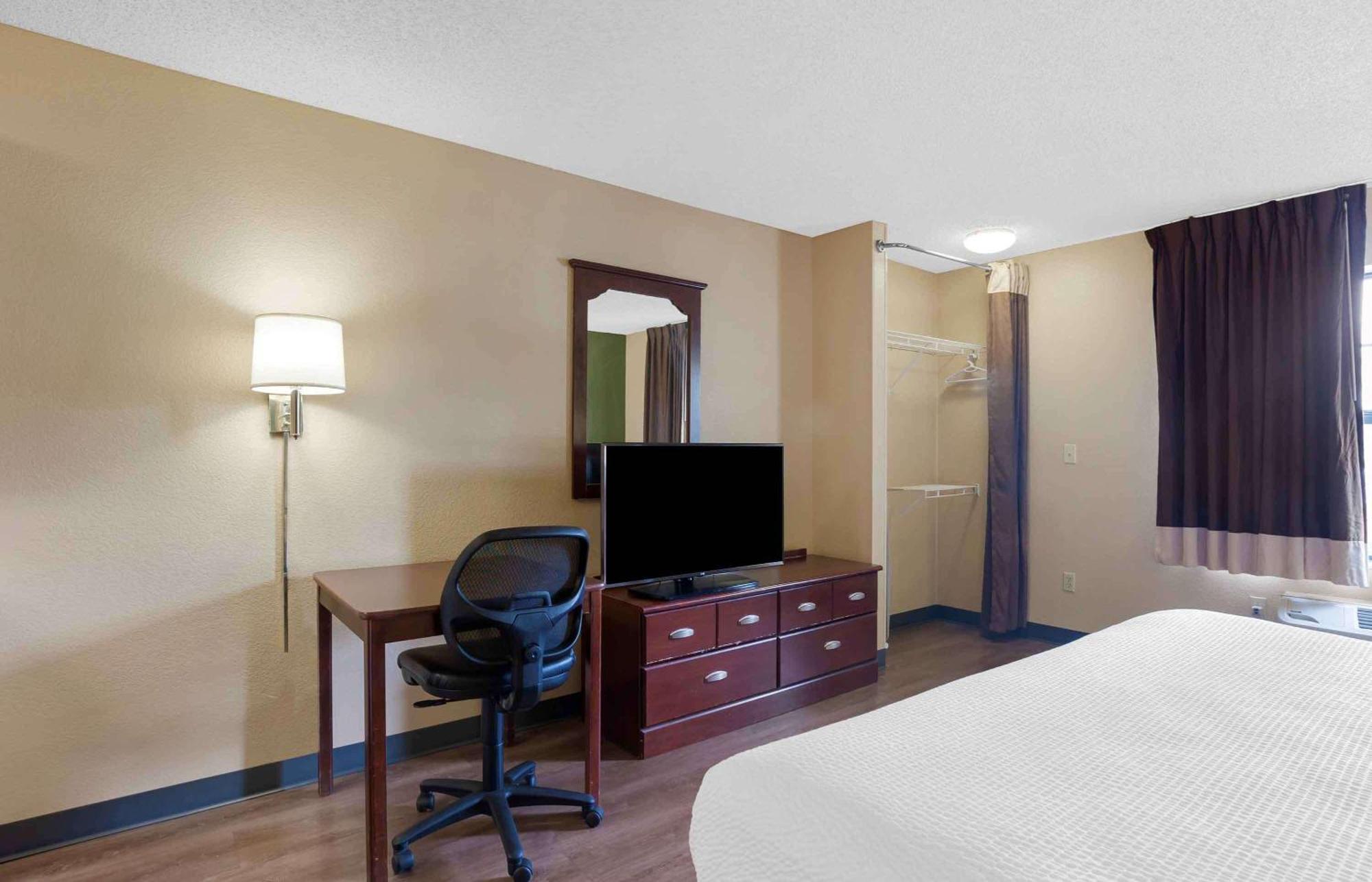 Extended Stay America Select Suites - Jacksonville - Lenoir Avenue East Dış mekan fotoğraf