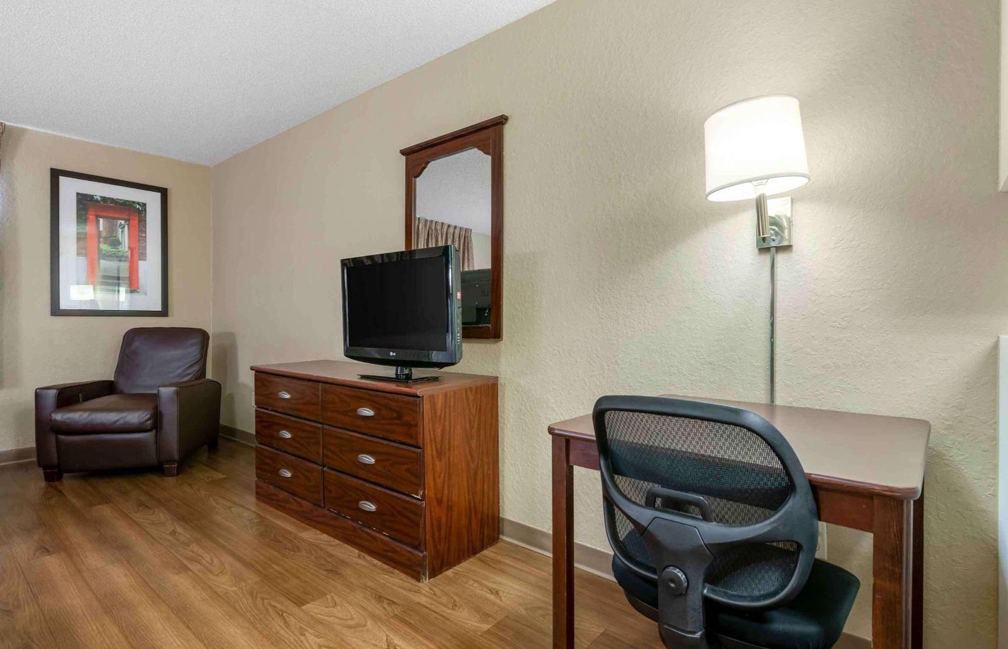 Extended Stay America Select Suites - Jacksonville - Lenoir Avenue East Dış mekan fotoğraf